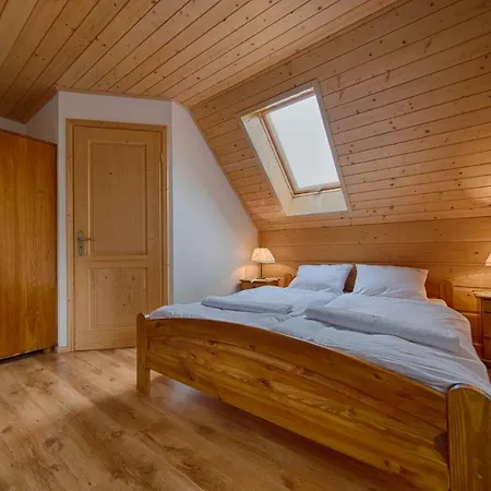 Ziolowy Dworek Habitación en casa particular *