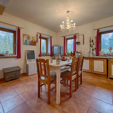 Ziolowy Dworek Habitación en casa particular