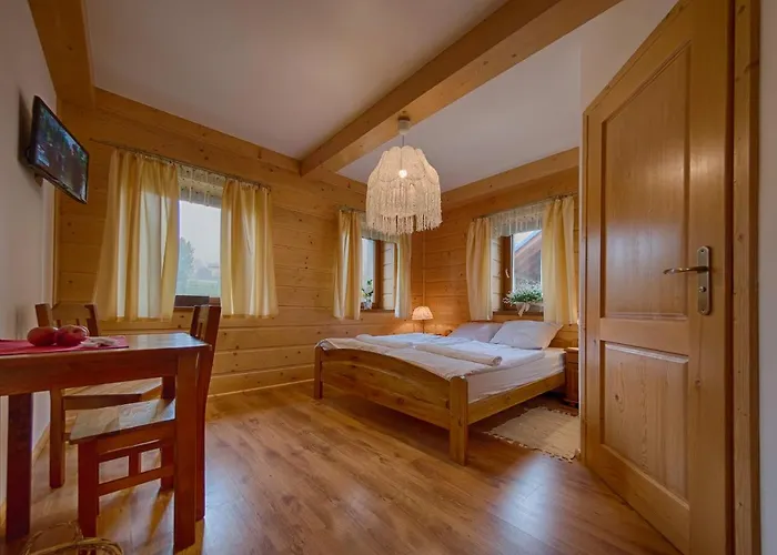 Проживание в семье Ziolowy Dworek